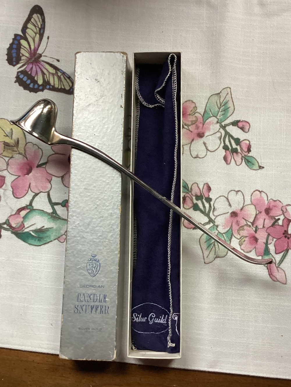 Kirk’s SG England Silver Guild Georgian Candle Snuffer in Silver Tone
